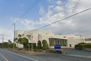 蒲郡市民会館まで徒歩12分。