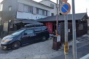 小牧市松寿しまで徒歩10分。