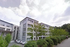 名古屋大学まで車で10分。