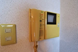 テレビモニターホン付で本人確認をしっかり行います! 安心安全に考慮されています。