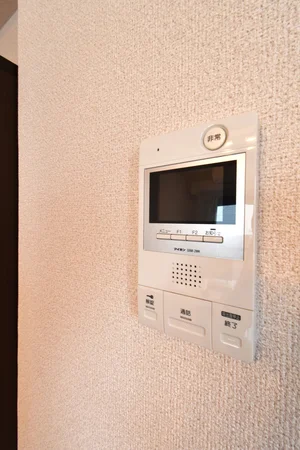 テレビモニターホン付で本人確認に！　セキュリティ面に考慮された安心な物件！
