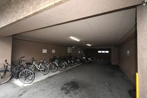 駐輪場もあり移動にも一役！　近場へのお出かけや通勤にも便利！