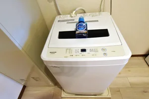 スッキリ!洗濯洗剤標準品で便利! 衣類やリネン類の洗濯ができ 長期の滞在でも安心です!