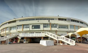 名古屋競輪場まで車で18分。