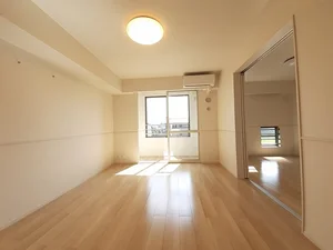 大館市のマンスリーマンション・ウィークリーマンション「リヴェール　Ⅳ 202・洋室(No.723561)」メイン画像