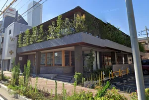 フィットネスクリニックまで徒歩6分。