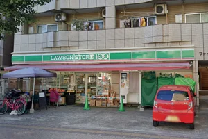 ローソンストア100 本陣店まで徒歩1分。