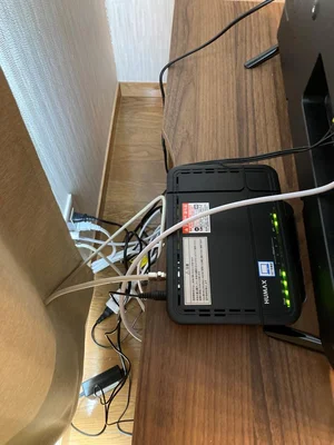 WIFIモデムと配線