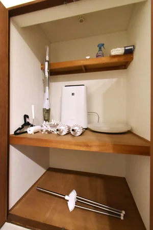 空気清浄機や掃除機など家電も豊富！　収納スペースも活用可能！