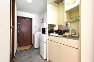 調理器具多数で手料理でき栄養面も調整！長期出張でも安心！