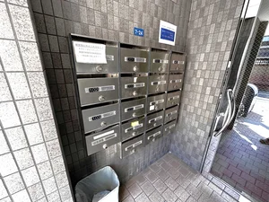 【メールBOX】滋賀大津駅前ウィークリーマンションは家具家電完備、清掃費不要のキャンペーンなども随時しているので格安で利用できる場合もあります。お得な情報はＨＰからご確認ください。