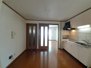 のマンスリーマンション・ウィークリーマンション「サンホワイト 101・洋室(No.731063)」メイン画像