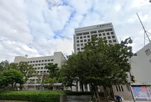 豊橋市役所まで徒歩20分。