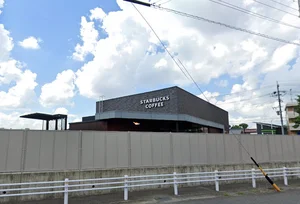 スターバックス コーヒー 春日井勝川店まで車で9分。