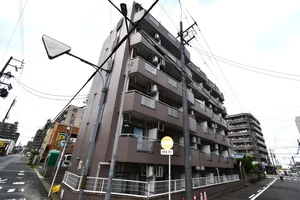 エレベーター付で上層階でも楽々な建物!春日井駅から徒歩圏内で駐輪場付きマンスリーマンション!