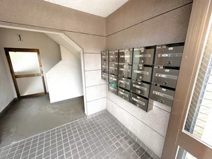 【メールBOX】大津(ＪＲ瀬田駅前)ウィークリーマンションは家具家電完備、清掃費不要のキャンペーンなども随時しているので格安で利用できる場合もあります。お得な情報はＨＰからご確認ください。