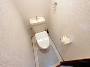 【バストイレ別】ホテルと違い嬉しいセパレート♪大津(ＪＲ瀬田駅前)ウィークリーマンションではお客様のご意見をどんどん反映させていきたいと考えてます♪些細な事も是非お申し付けください。