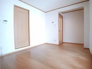 のマンスリーマンション・ウィークリーマンション「エルブスガーデンⅡ 102・洋室(No.733011)」メイン画像