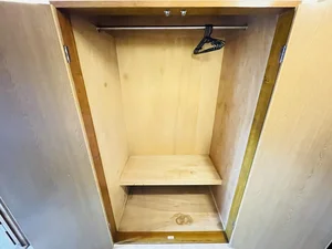 収納スペースも広く、長期滞在でも安心！！嬉しいポール付☆☆