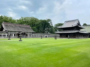 瑞龍寺禅堂まで徒歩5分