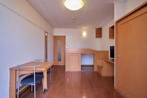 津駅（三重県）のマンスリーマンション・ウィークリーマンション「レオパレスハピネスハーバー 113(No.736984)」メイン画像