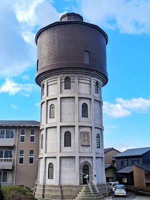 清水町水道公園（高岡市水道公園）まで徒歩7分