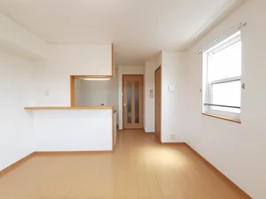 能代市のマンスリーマンション・ウィークリーマンション「エヴァーグリーン 201・洋室(No.746177)」メイン画像