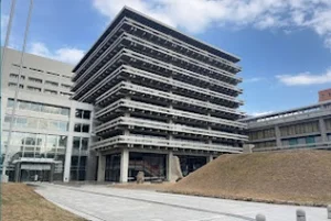 香川県庁まで徒歩15分