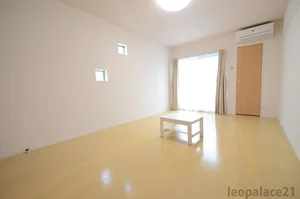 松原市のマンスリーマンション・ウィークリーマンション「クレイノＳＡＫＵＲＡ 208(No.749082)」メイン画像