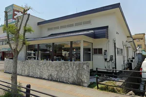 Natural Bakery Cramまで徒歩8分。