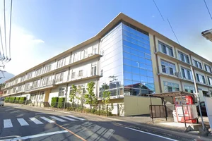 大分県厚生連鶴見病院まで徒歩17分。