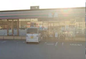 セブン-イレブン 松阪大津町店 徒歩13分