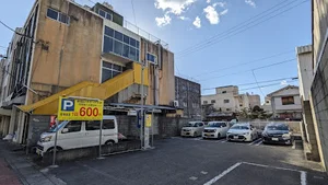 元町パーキングまで徒歩４分