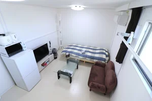 香川県のマンスリーマンション・ウィークリーマンション「Kマンスリー坂出市役所前（本街道北） 402・1R-【最上階角部屋】(No.751766)」メイン画像