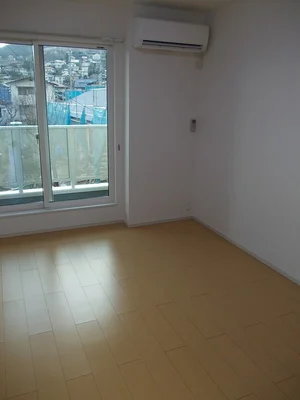 長野市のマンスリーマンション・ウィークリーマンション「シュティル・ブリーゼ 202・洋室(No.751822)」メイン画像