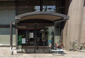 滋賀銀行 本店　徒歩９分