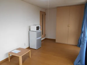 ヤマザキ動物看護大学南大沢キャンパス周辺のマンスリーマンション・ウィークリーマンション「レオパレスドミールＫ 204(No.760487)」メイン画像