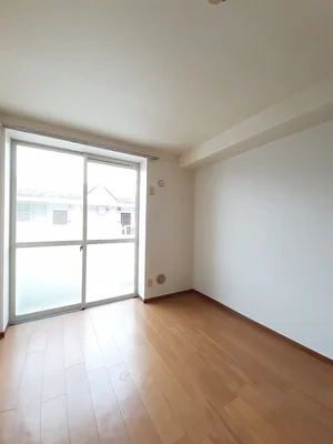 津山市のマンスリーマンション・ウィークリーマンション「エルディム高野Ｂ 203・洋室(No.761049)」メイン画像