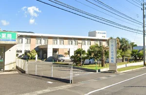 高江記念病院まで車で9分