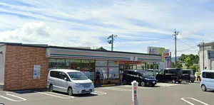 セブン-イレブン 薩摩川内平佐町店まで徒歩7分