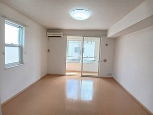 のマンスリーマンション・ウィークリーマンション「ヴィアーレ・１３ 101・洋室(No.765012)」メイン画像