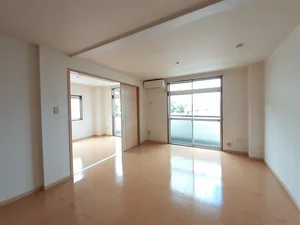 のマンスリーマンション・ウィークリーマンション「カ－サスズキ 201・洋室(No.769489)」メイン画像