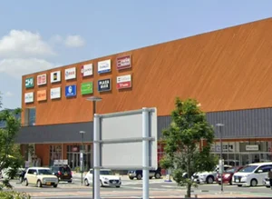 ニトリ BRANCH大津京店まで徒歩11分、850m。