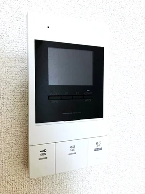 TVモニターホン付きで来訪者は必ず確認し防犯対策！