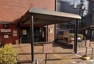 大津市立図書館 本館　徒歩６分