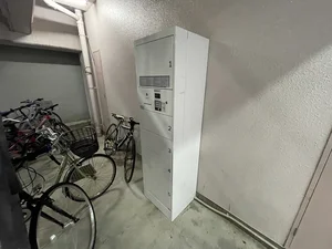 【宅配BOX完備】大津駅前(丸屋町商店街)ウィークリーマンション・大津駅前(丸屋町商店街)マンスリーマンションでは痒い所にも手が届くそんな会社でありたい、そう考えています。お問い合わせは弊社にお任せください‼