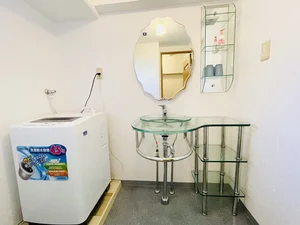 洗濯機は室内に設置しております♪入居後すぐにご利用が可能です(^^♪タオル1式分もご用意しております☆彡