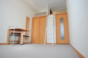 のマンスリーマンション・ウィークリーマンション「レオパレス山崎８５ 203(No.777101)」メイン画像