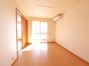 秋田県のマンスリーマンション・ウィークリーマンション「シャルム　アヴァンツァ－トⅠ 203・洋室(No.777671)」メイン画像