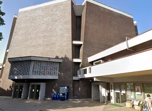 岡山市民会館まで徒歩18分、1.2km。